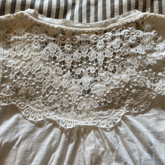 Anthropologie Meadow Rue lace 3/4 sleeve top - Picture 4 of 5